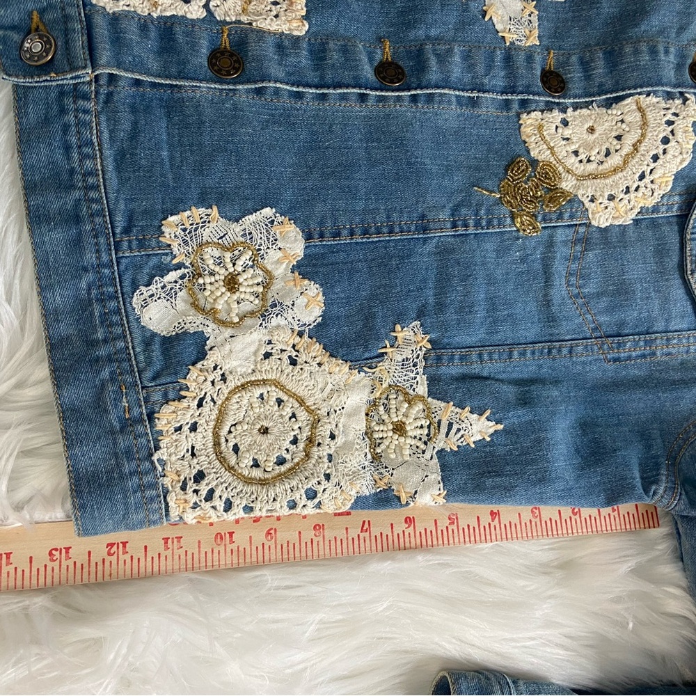 Lace and beaded Positano by Jean Paul Denim Jacket Sz L - Picture 11 of 13
